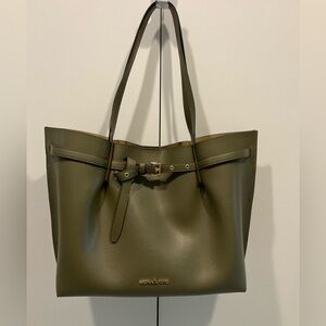 Michael Kors Leather Purse